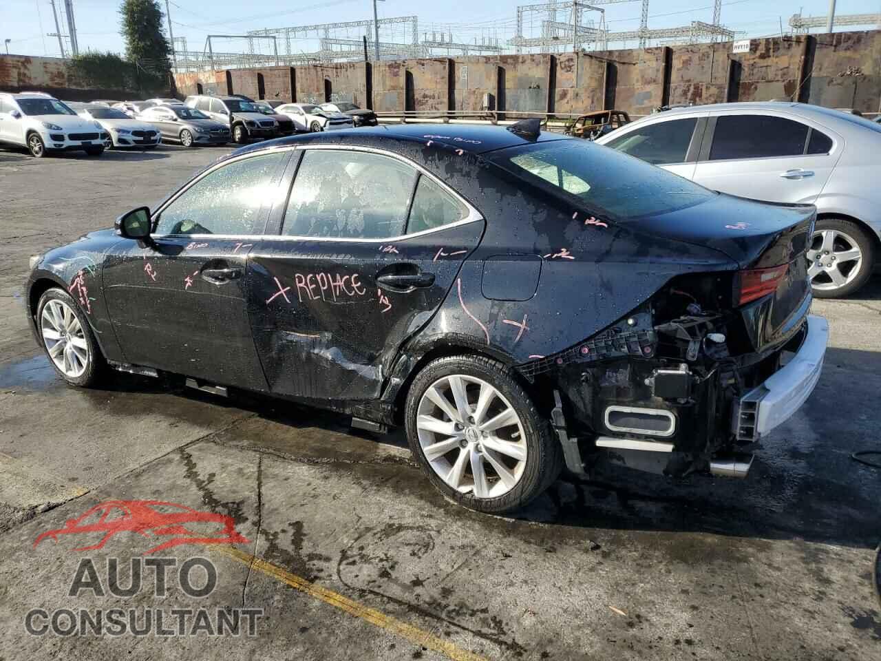 LEXUS IS 2015 - JTHBF1D2XF5070897