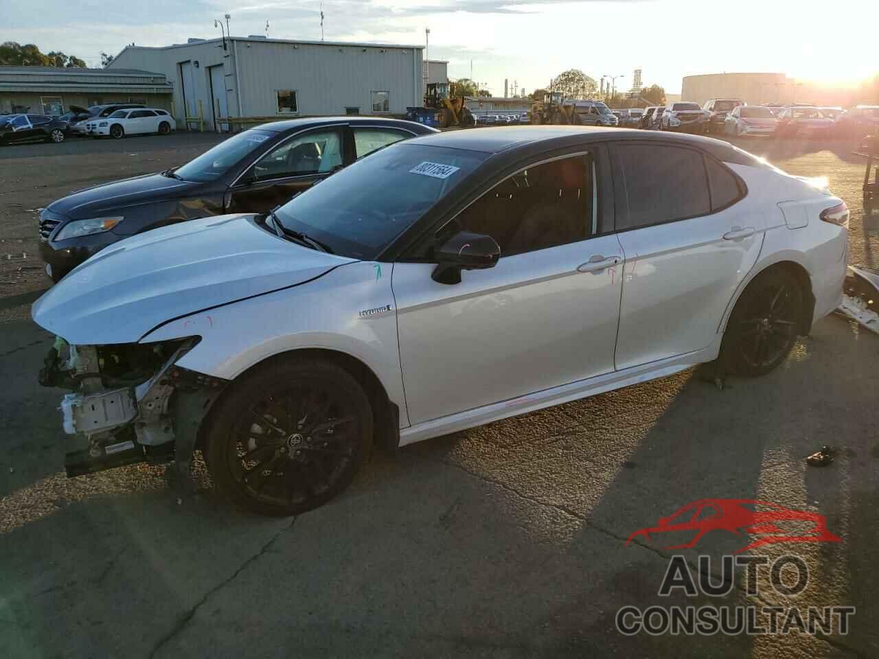 TOYOTA CAMRY 2021 - 4T1K31AK3MU025037