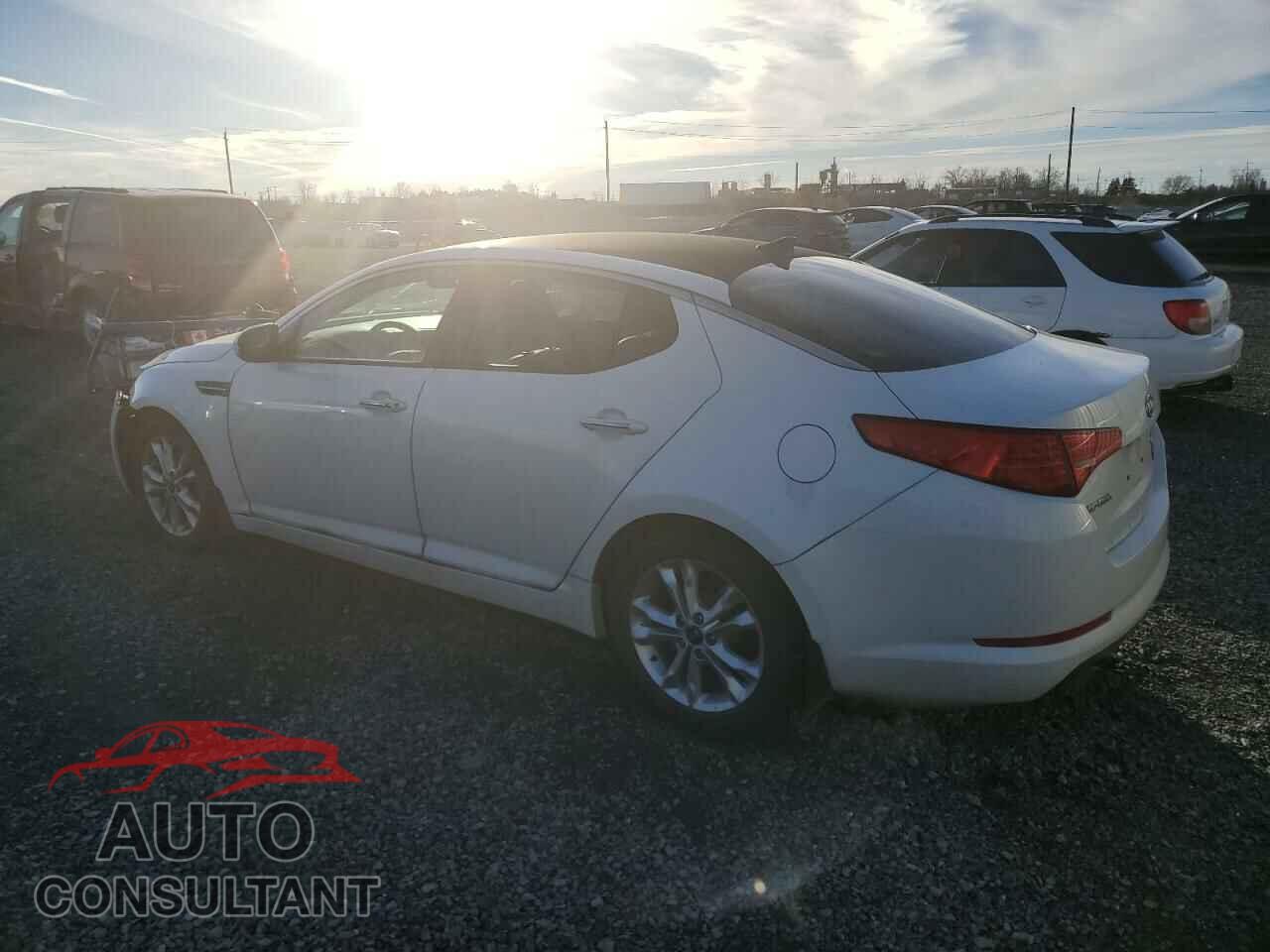 KIA OPTIMA 2011 - KNAGN4A72B5233660