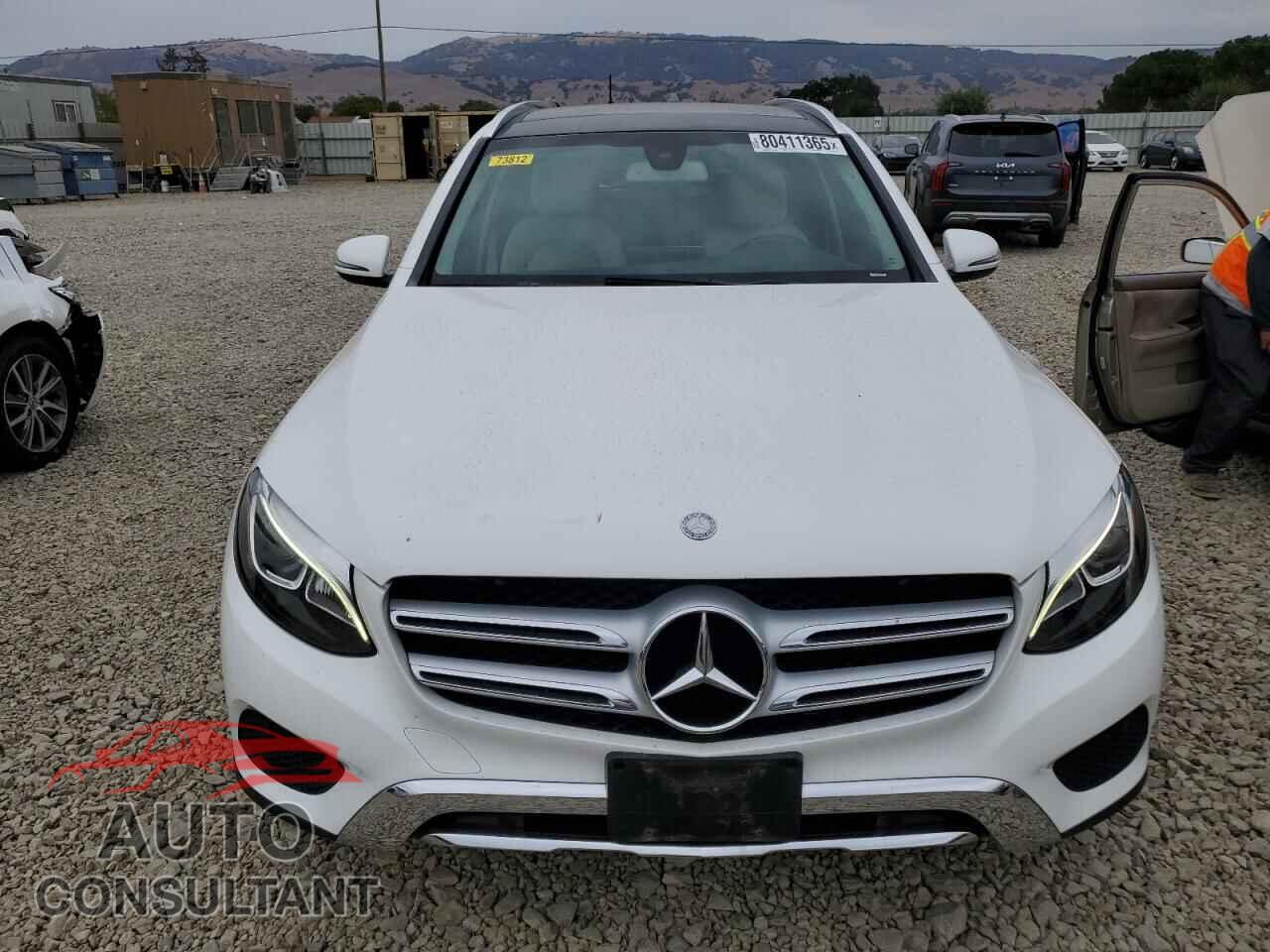 MERCEDES-BENZ GLC-CLASS 2017 - WDC0G4JB0HF144282