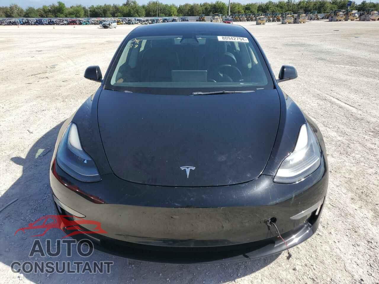 TESLA MODEL 3 2021 - 5YJ3E1EA4MF085616
