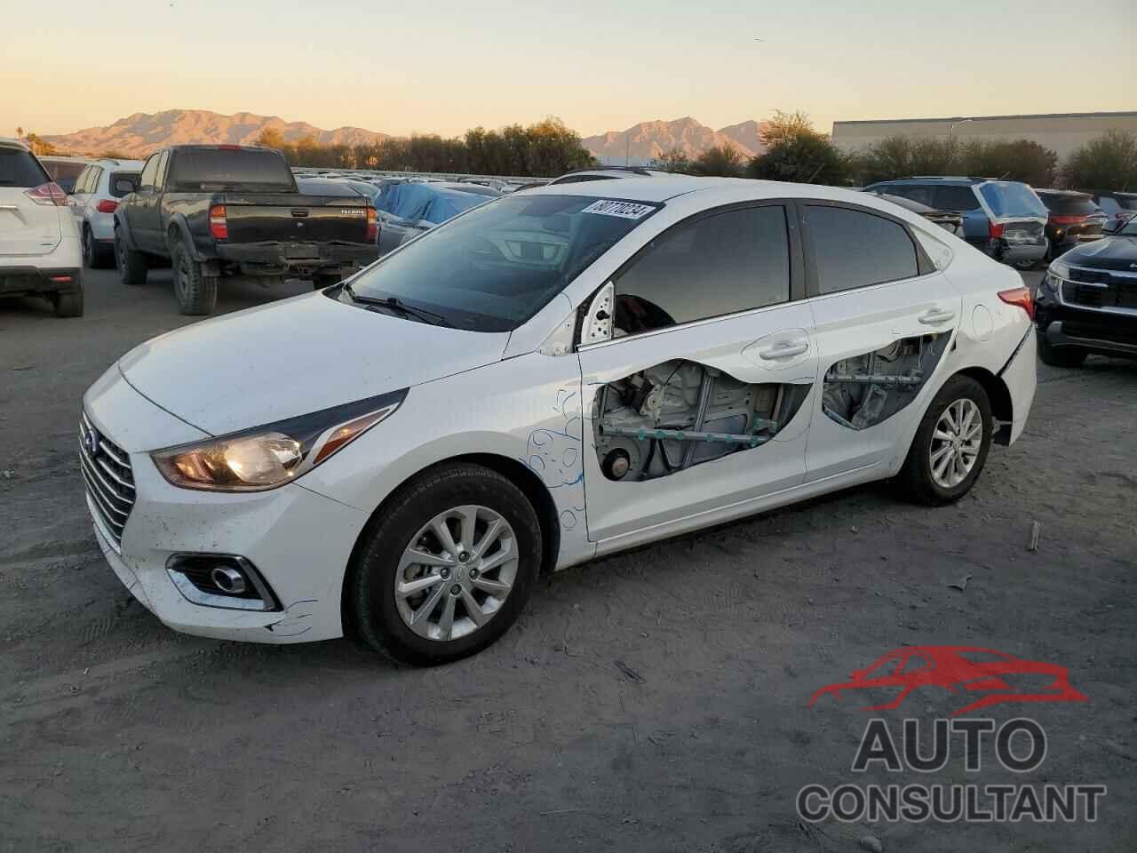 HYUNDAI ACCENT 2020 - 3KPC24A64LE126858