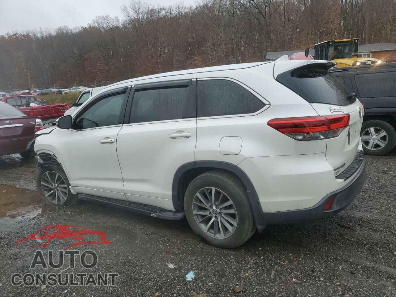 TOYOTA HIGHLANDER 2017 - 5TDJZRFH1HS417938