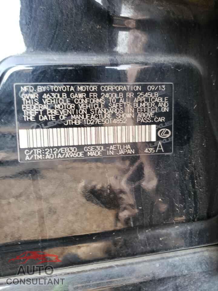 LEXUS IS 2014 - JTHBF1D27E5014852