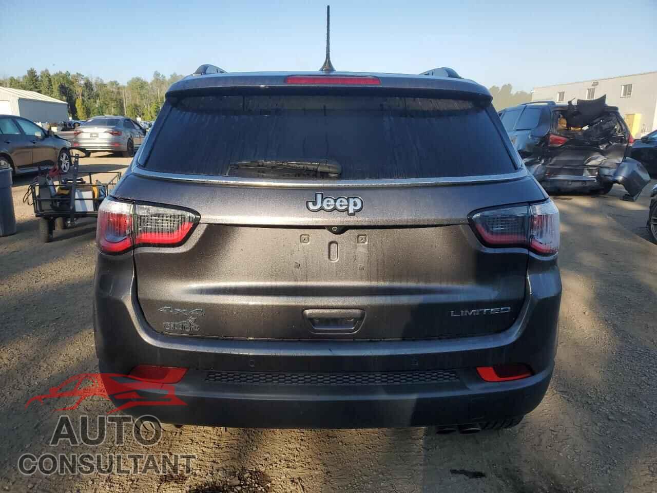 JEEP COMPASS 2018 - 3C4NJDCB7JT493350