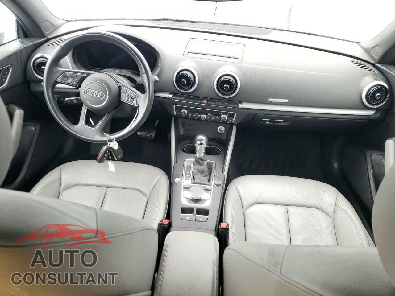 AUDI A3 2018 - WAU6ULFF8J1078062