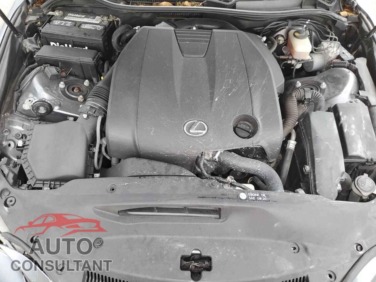LEXUS IS 2015 - JTHCF1D25F5027167