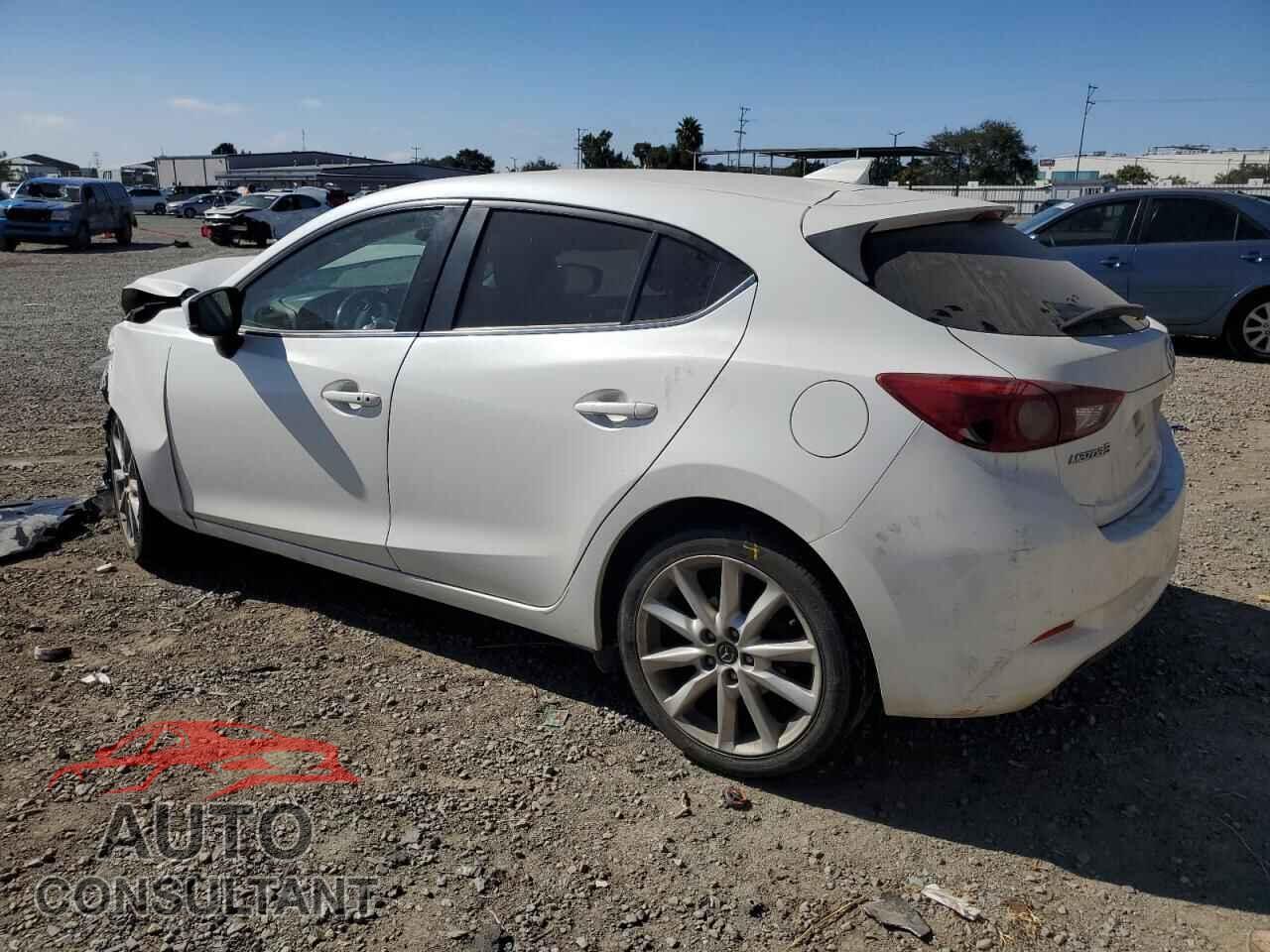 MAZDA 3 2017 - JM1BN1M31H1121534
