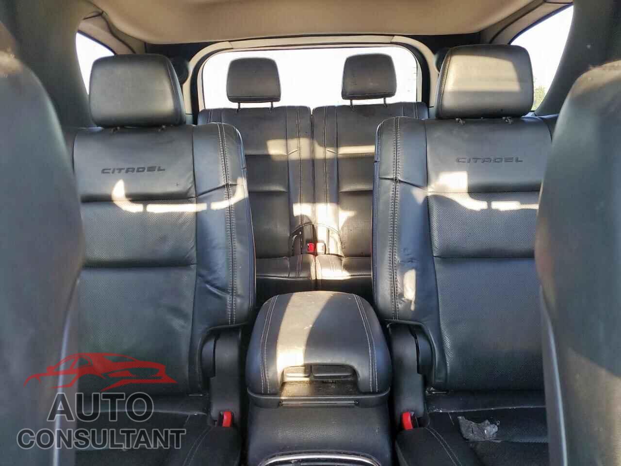 DODGE DURANGO 2013 - 1C4SDHET5DC556887