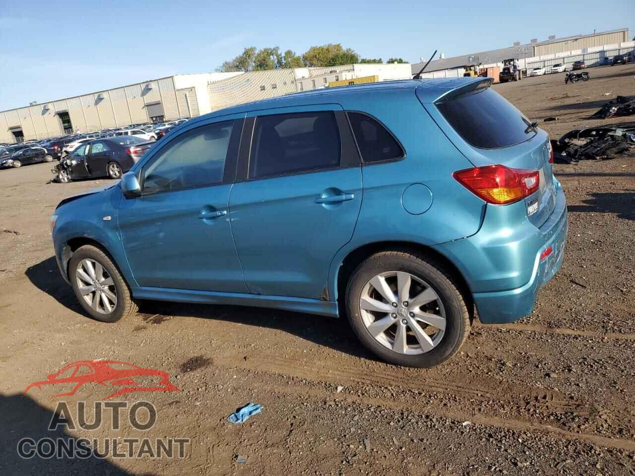 MITSUBISHI OUTLANDER 2012 - JA4AR4AU9CZ009180