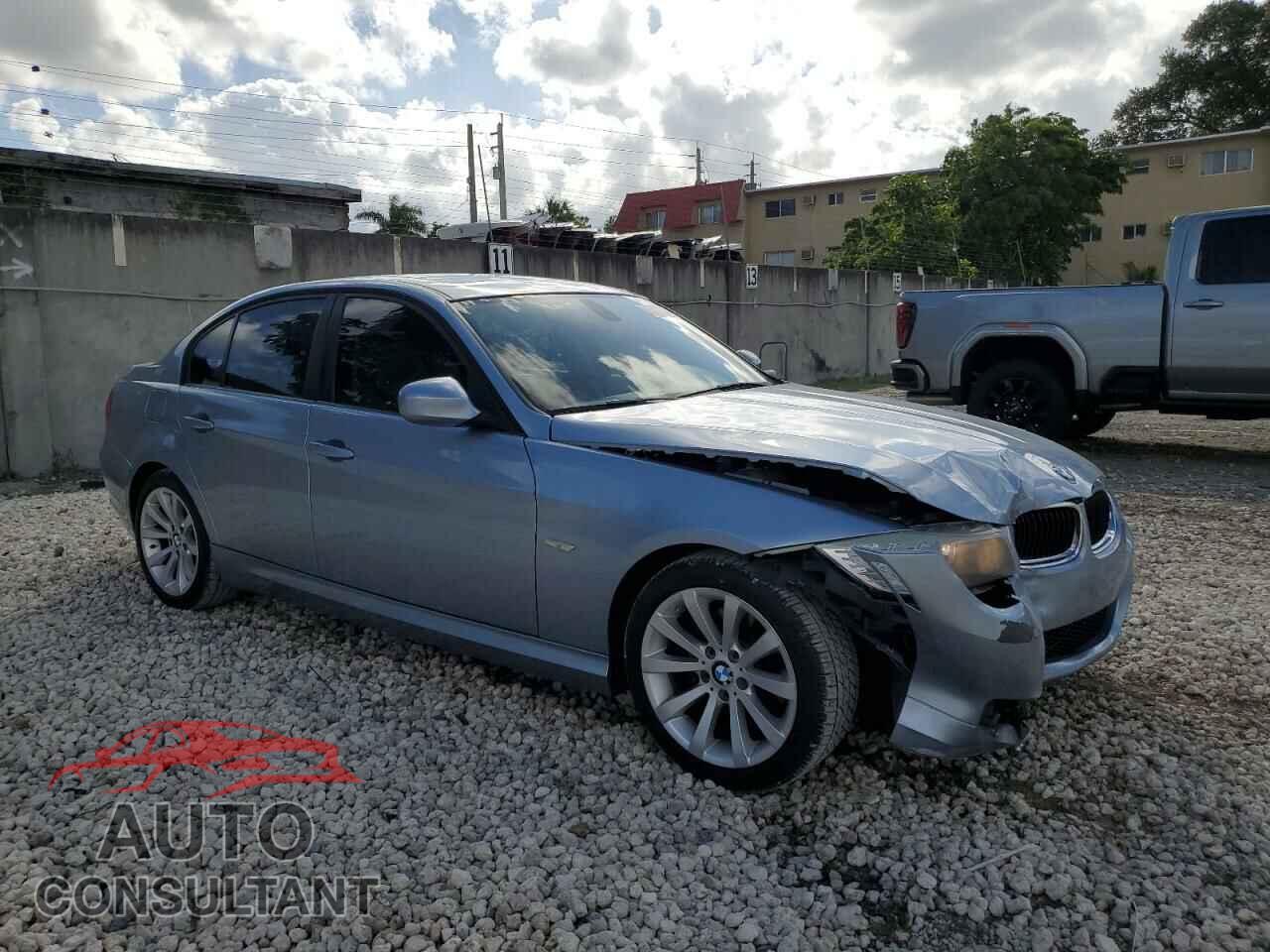 BMW 3 SERIES 2011 - WBAPH7C54BE682942