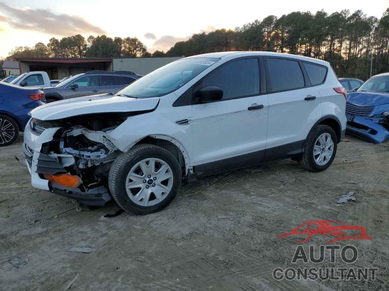 FORD ESCAPE 2016 - 1FMCU0F70GUB04444