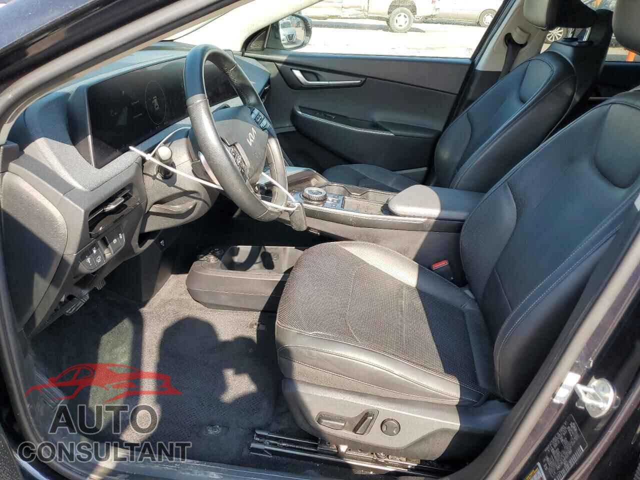 KIA EV6 LIGHT 2023 - KNDC34LAXP5127982