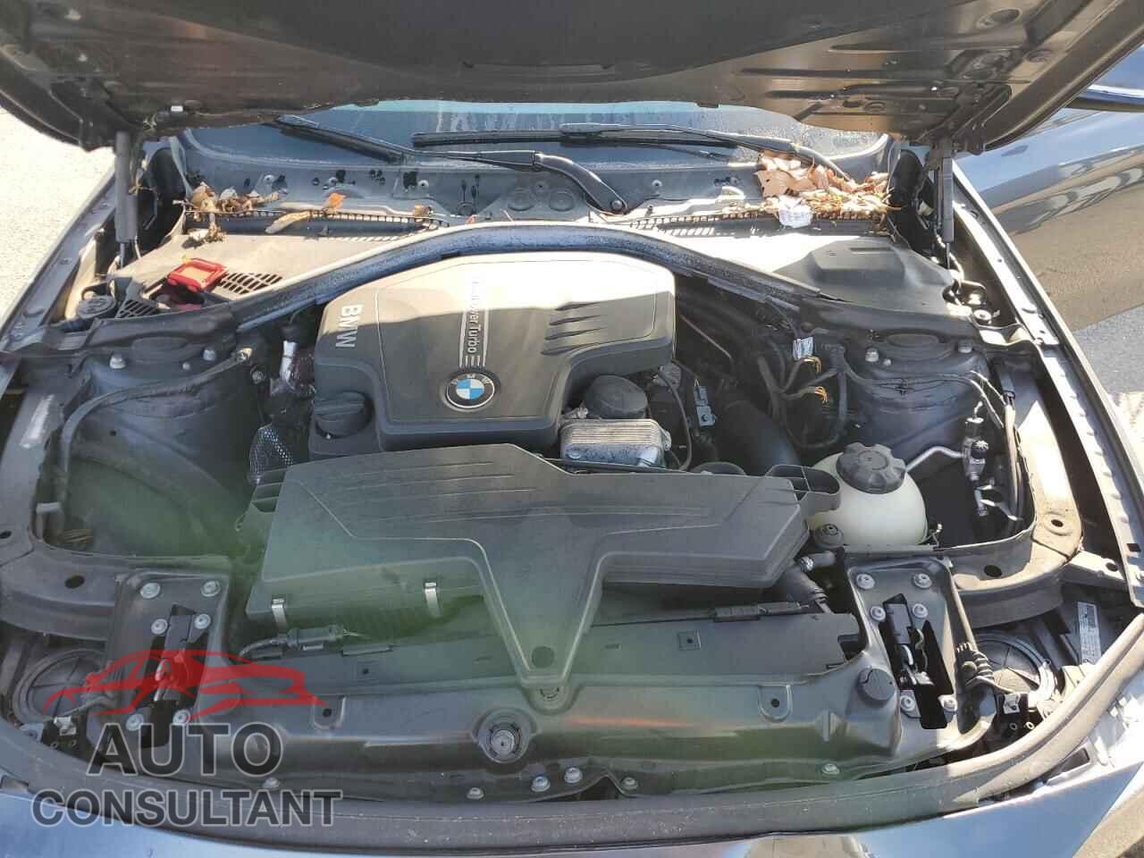 BMW 3 SERIES 2013 - WBA3B5G50DNS01845