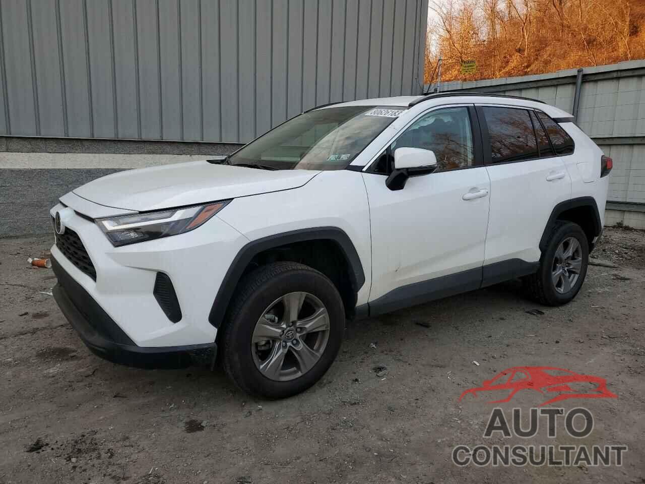 TOYOTA RAV4 2023 - 2T3P1RFV3PW389337