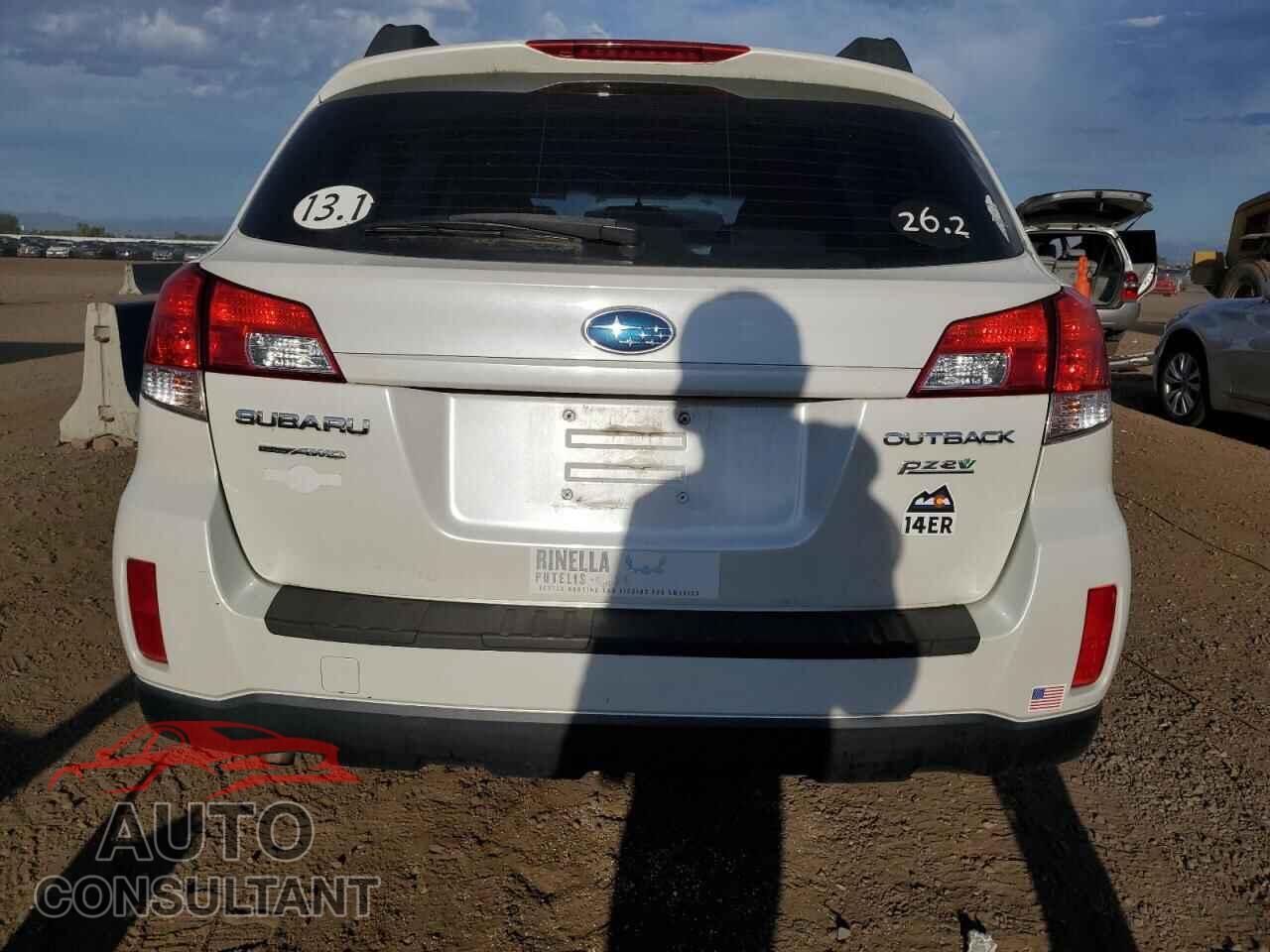 SUBARU OUTBACK 2011 - 4S4BRBAC4B3409652