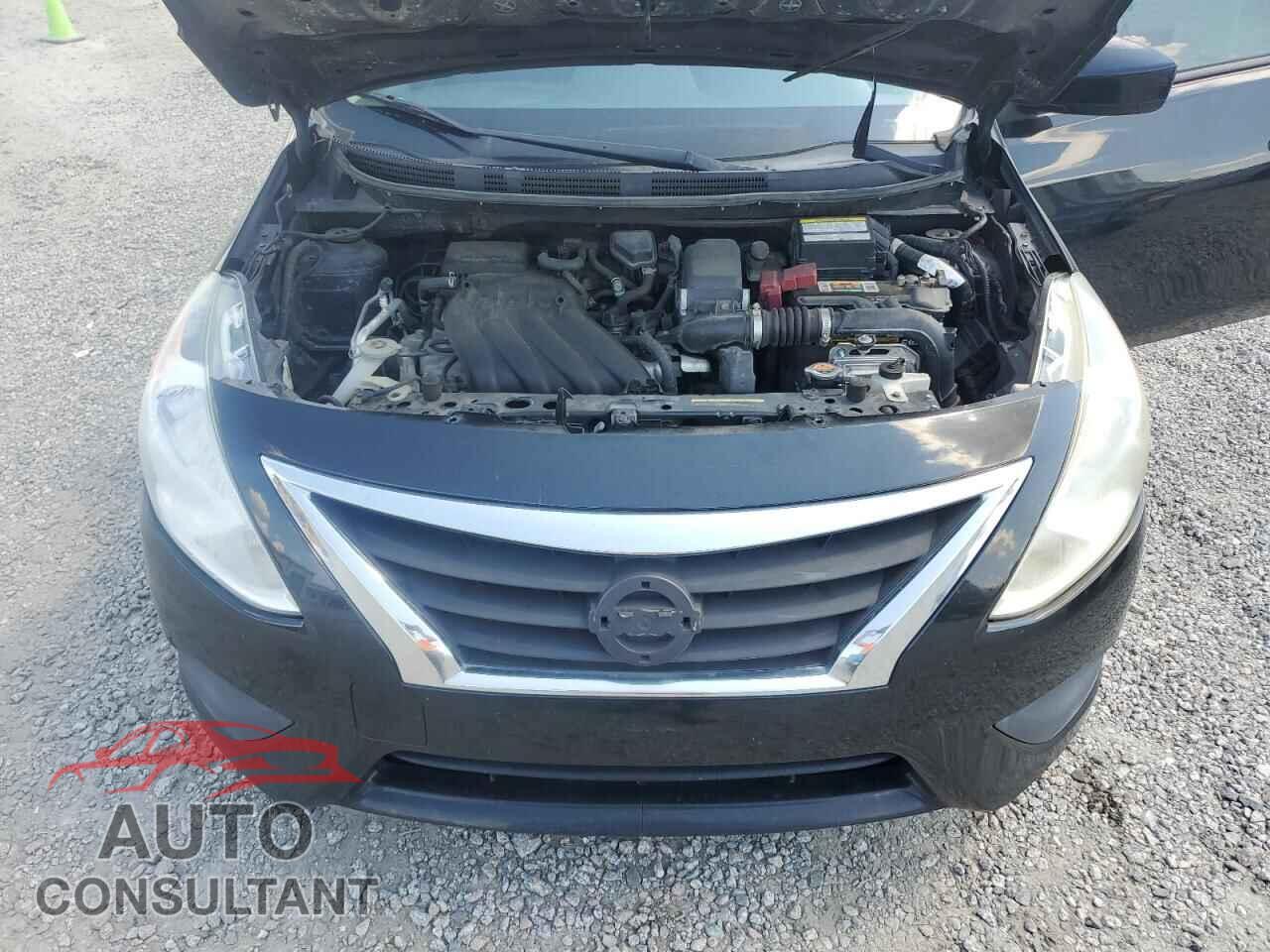 NISSAN VERSA 2017 - 3N1CN7AP1HL829373