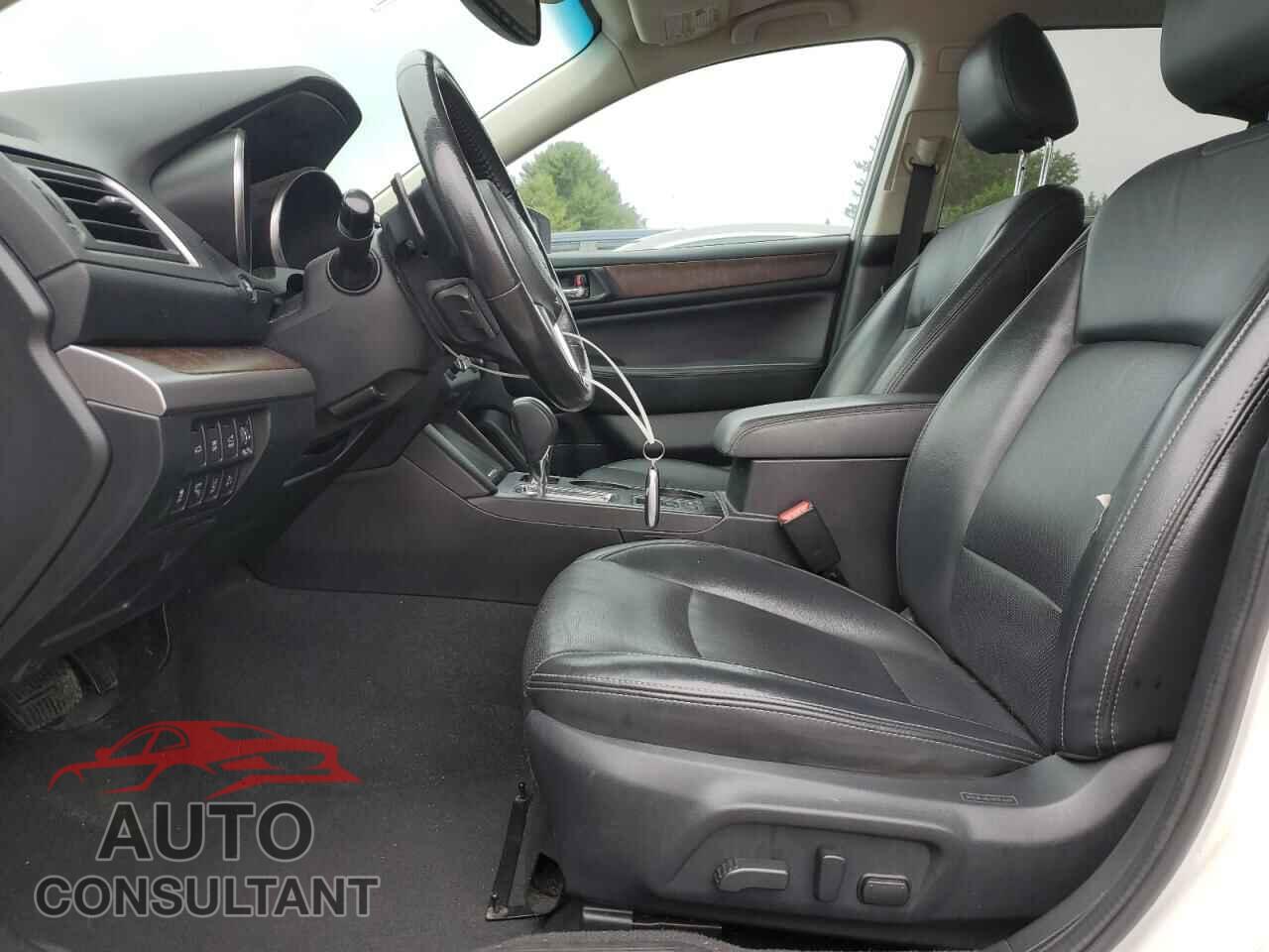 SUBARU OUTBACK 2015 - 4S4BSENC9F3310735