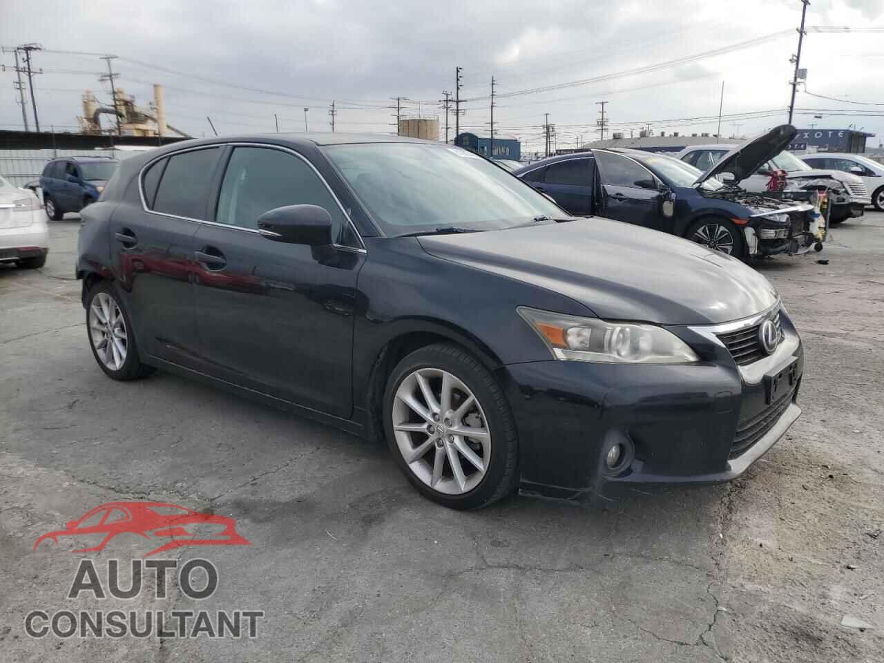 LEXUS CT 200 2011 - JTHKD5BH2B2031950