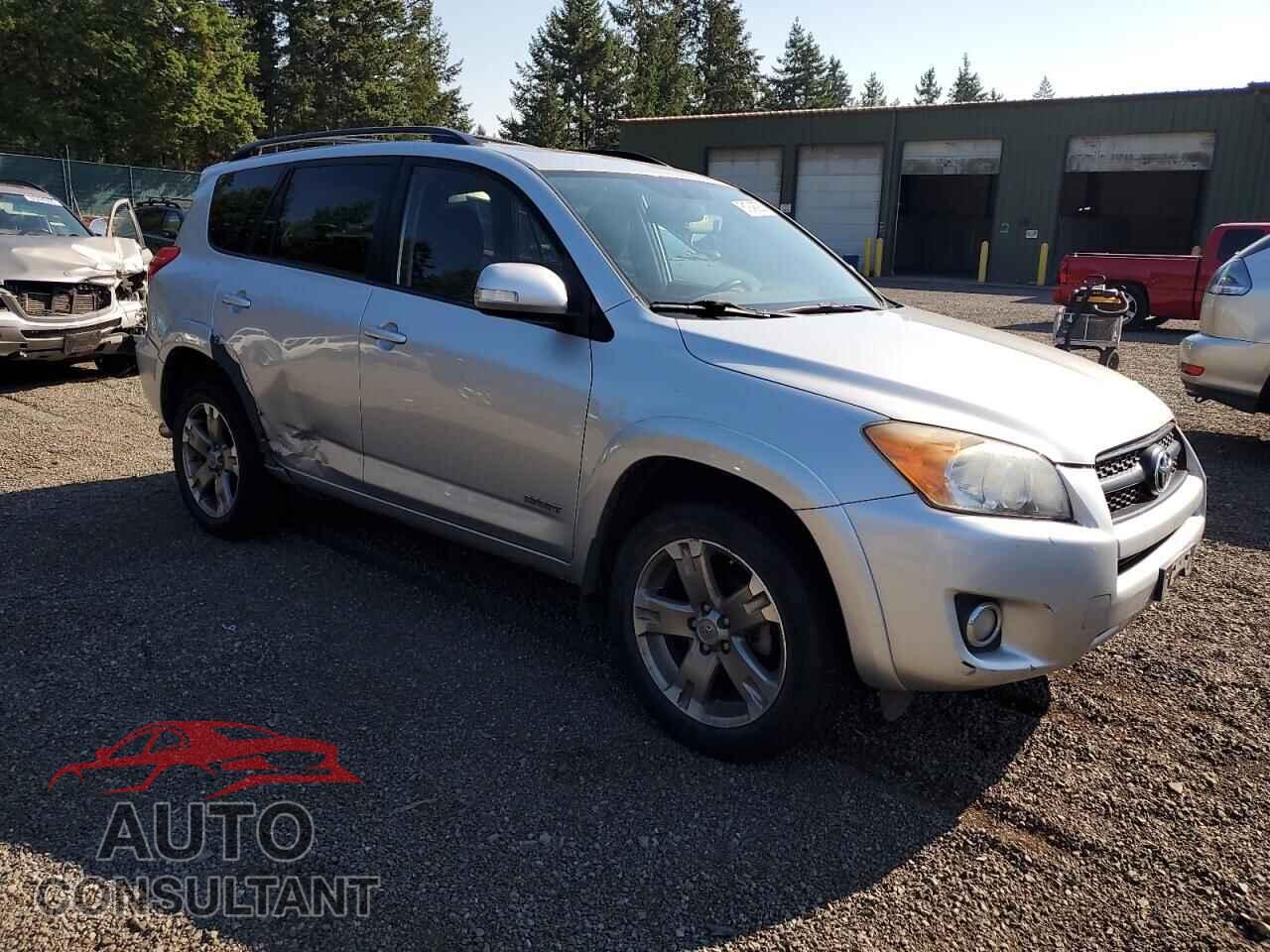 TOYOTA RAV4 2010 - JTMRF4DV5A5034183