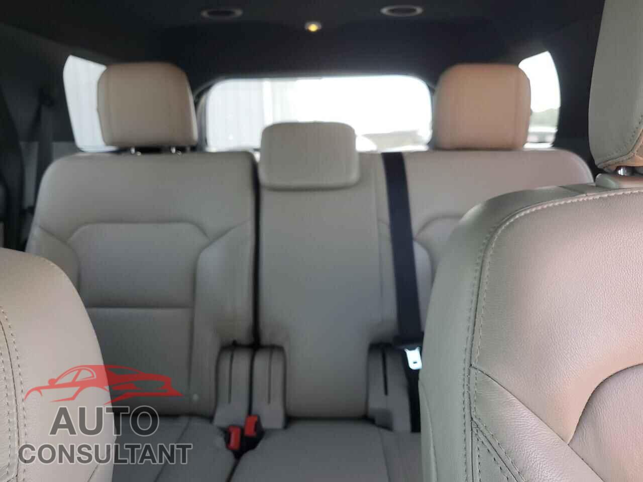 FORD EXPLORER 2018 - 1FM5K7D8XJGB52364
