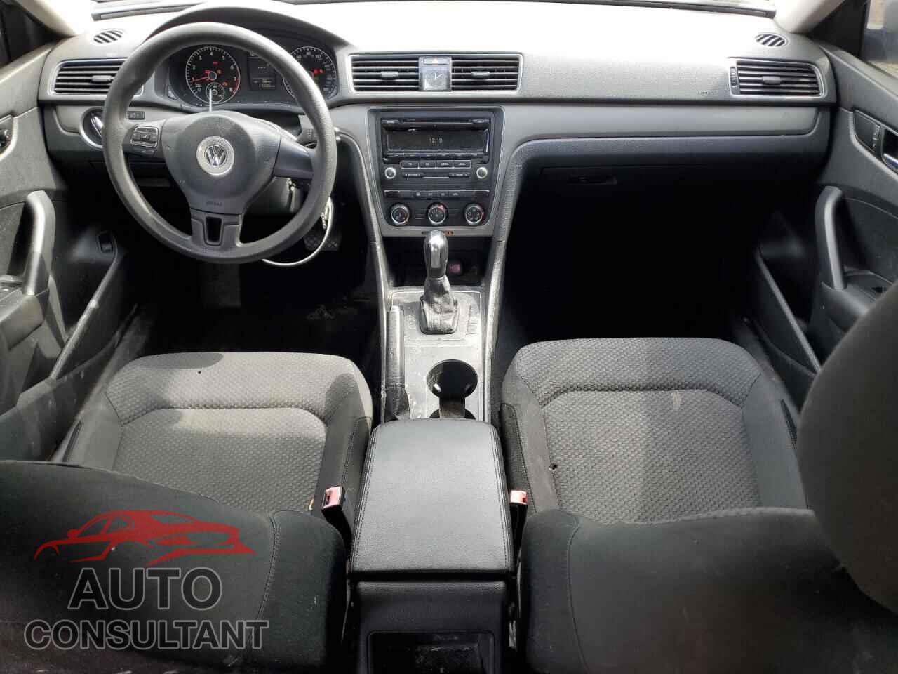VOLKSWAGEN PASSAT 2014 - 1VWAP7A36EC019267