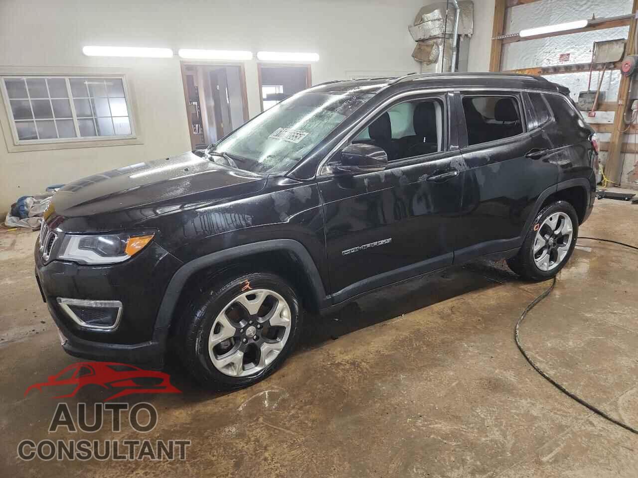 JEEP COMPASS 2018 - 3C4NJDCB6JT333329