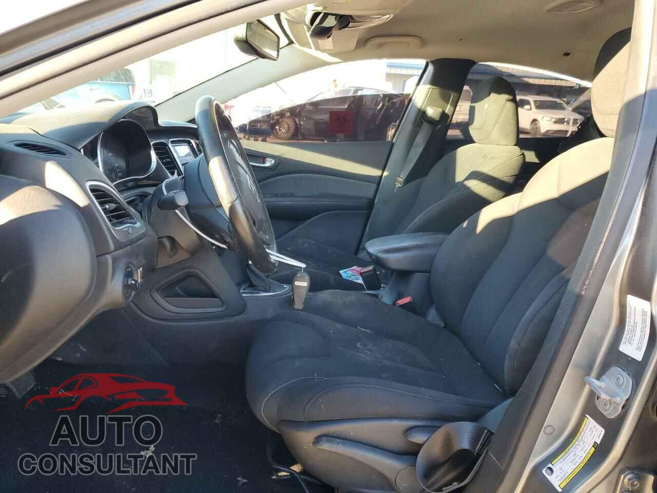 DODGE DART 2013 - 1C3CDFBA6DD336118