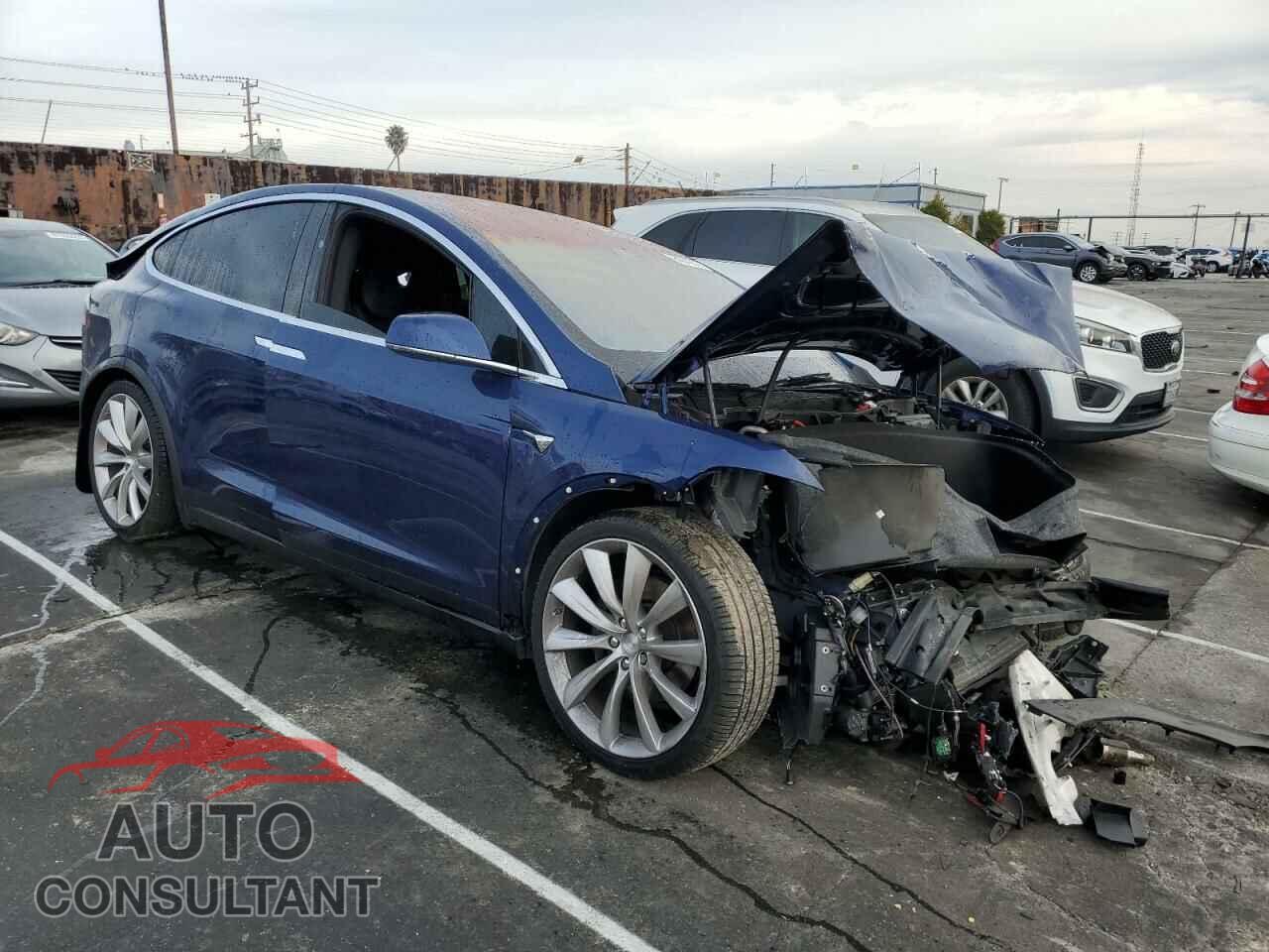 TESLA MODEL X 2018 - 5YJXCDE29JF140056