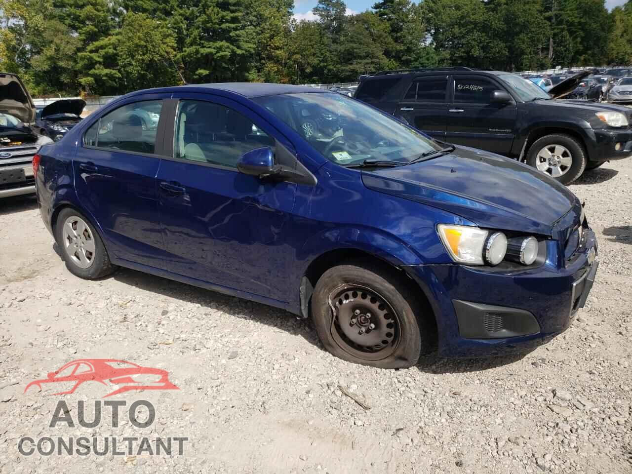 CHEVROLET SONIC 2013 - 1G1JA5SG6D4172095