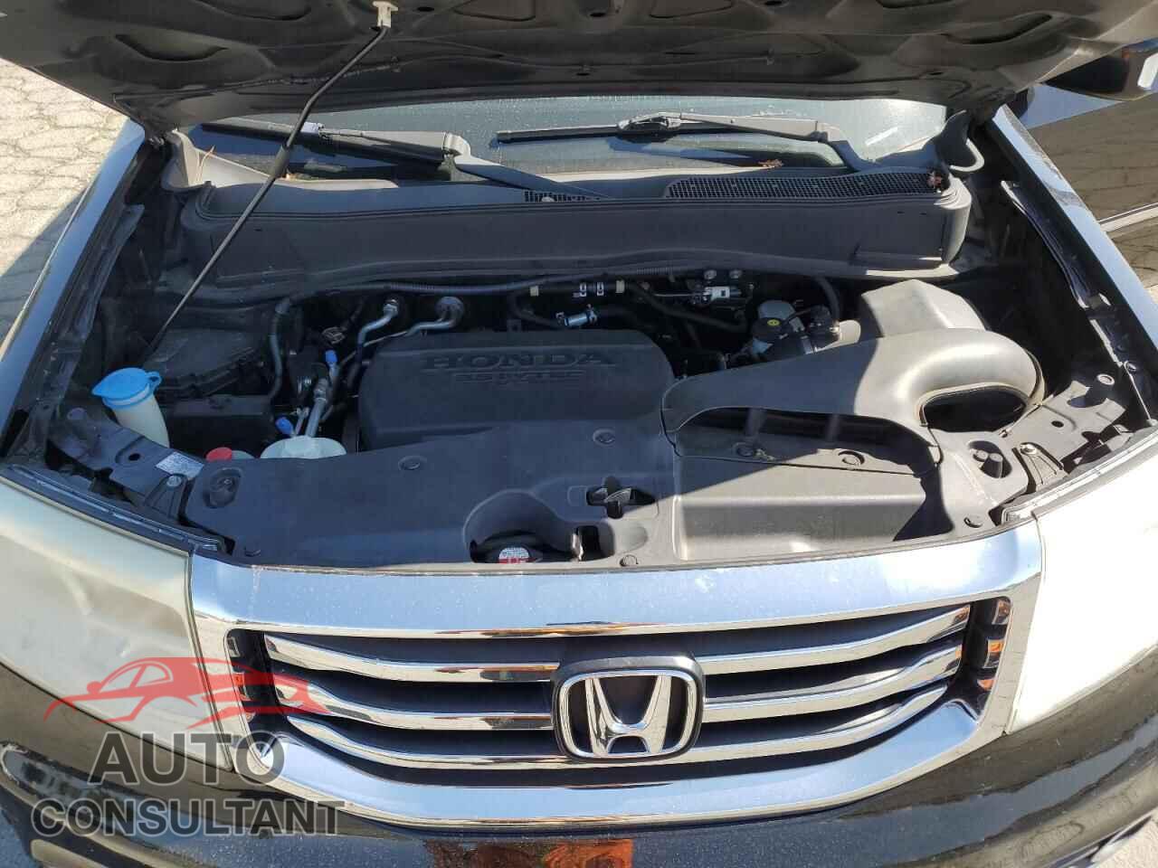 HONDA PILOT 2012 - 5FNYF4H98CB039372