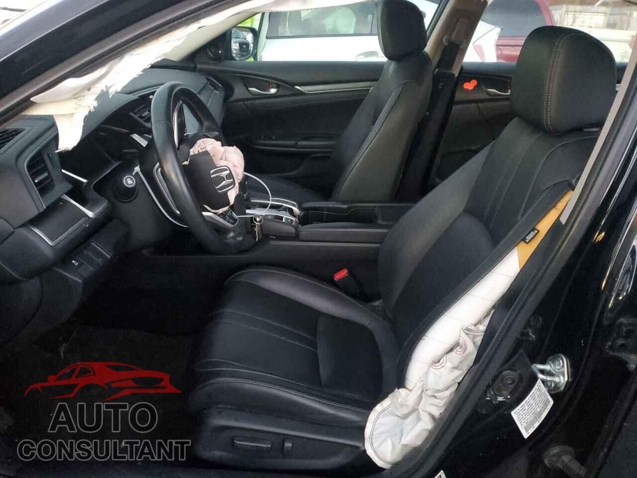 HONDA CIVIC 2018 - 19XFC1F77JE200037