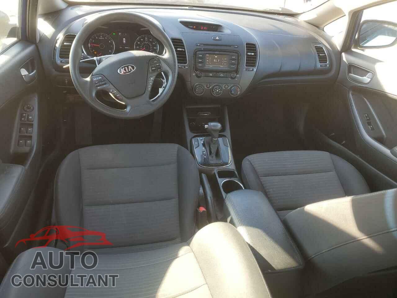 KIA FORTE 2017 - 3KPFL4A74HE039732