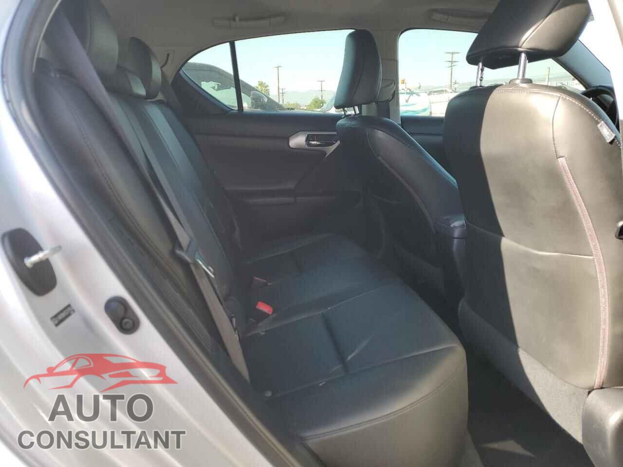 LEXUS CT 200 2012 - JTHKD5BH3C2079166