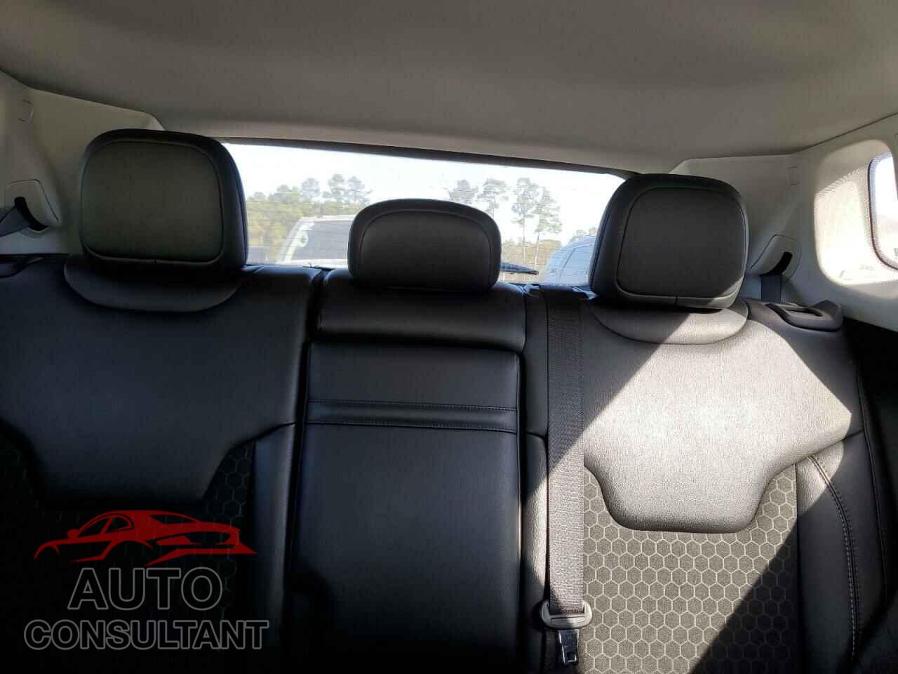 JEEP COMPASS 2019 - 3C4NJDBB7KT597064