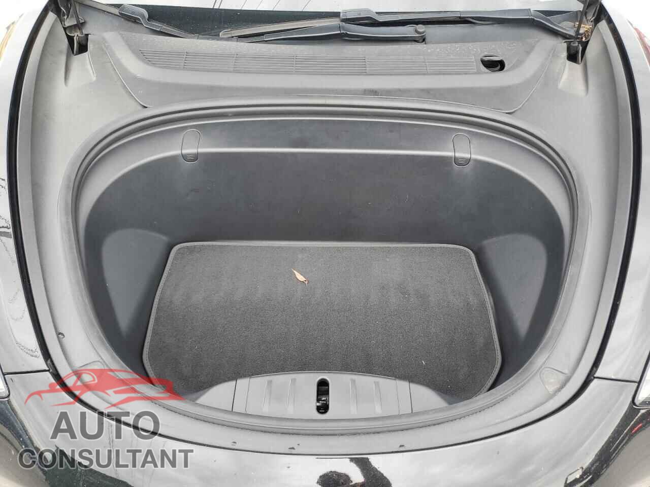 TESLA MODEL 3 2018 - 5YJ3E1EB0JF178556