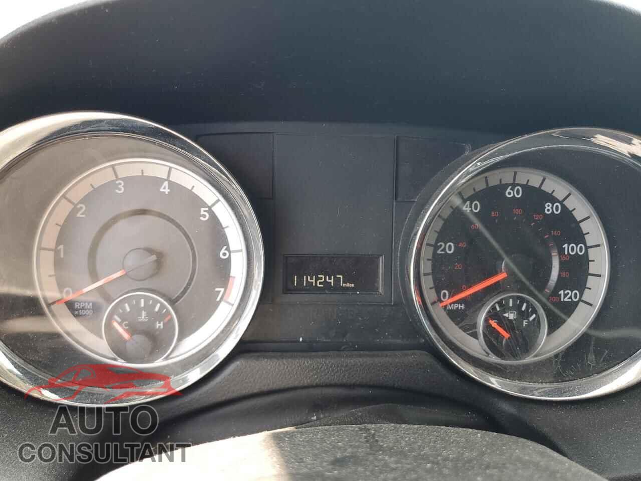 DODGE CARAVAN 2013 - 2C4RDGBG8DR701797