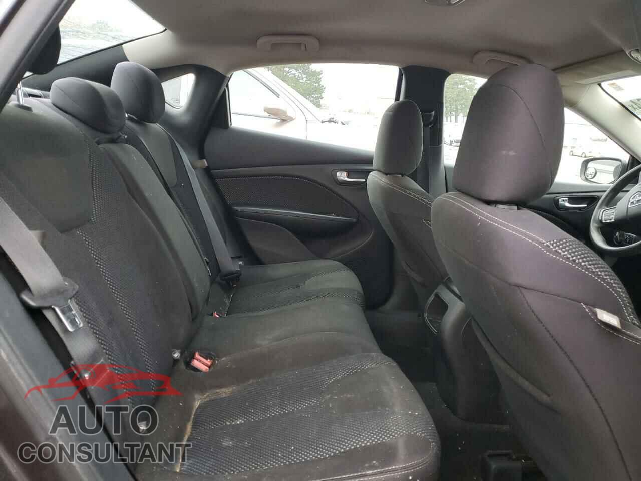DODGE DART 2015 - 1C3CDFBB0FD275571