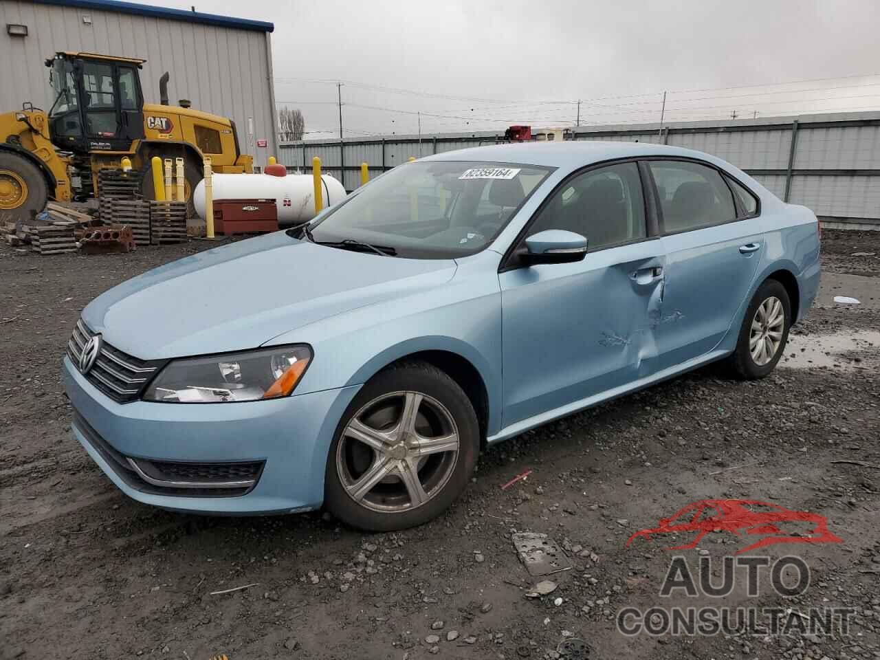 VOLKSWAGEN PASSAT 2012 - 1VWAH7A38CC018003