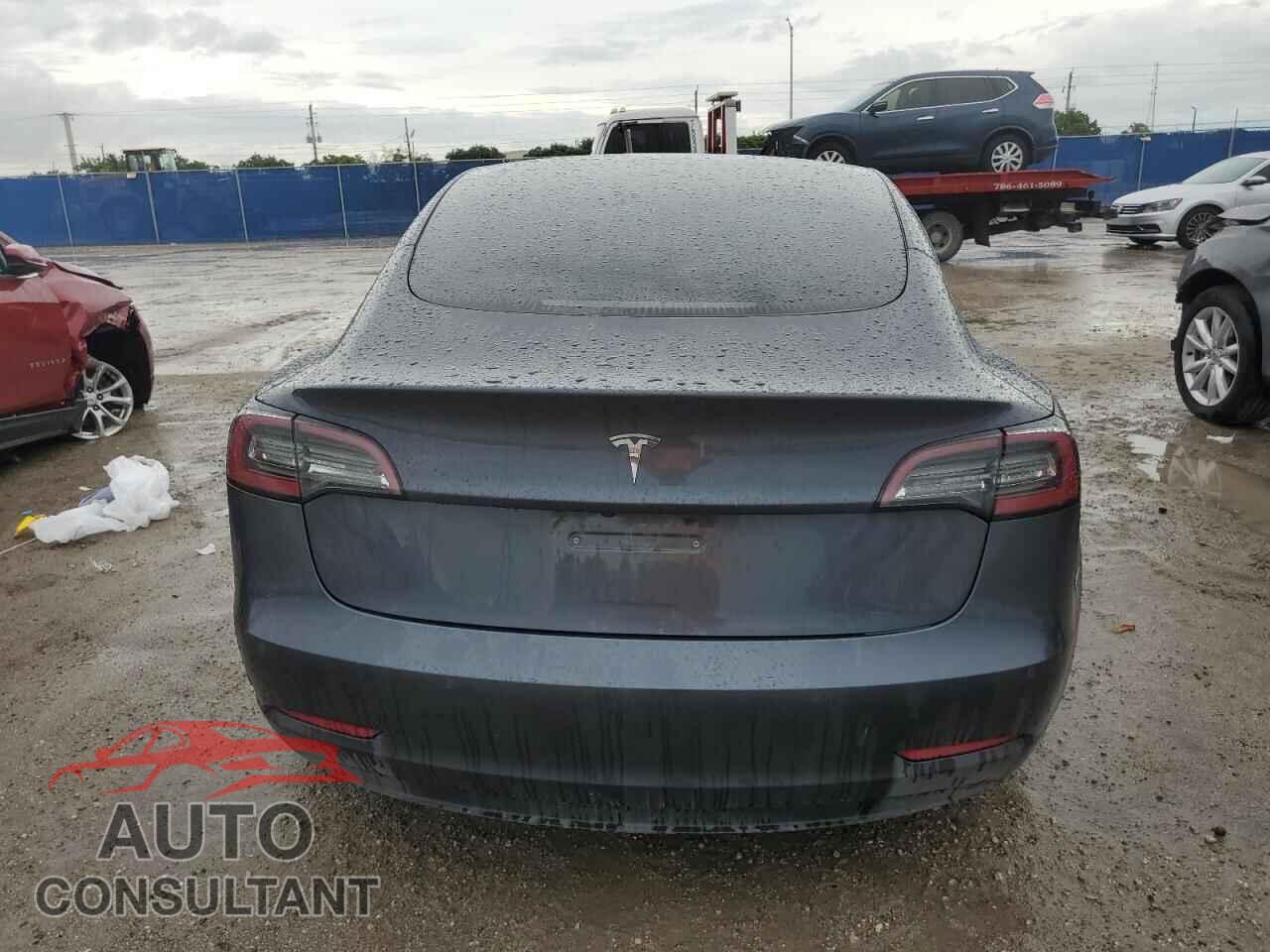 TESLA MODEL 3 2022 - 5YJ3E1EA2NF327627