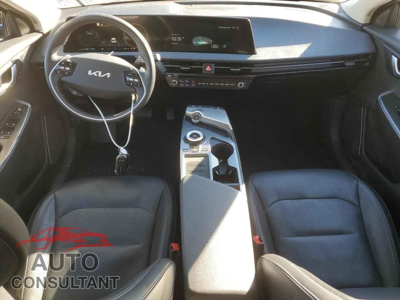 KIA EV6 LIGHT 2022 - KNDC3DLC2N5058901