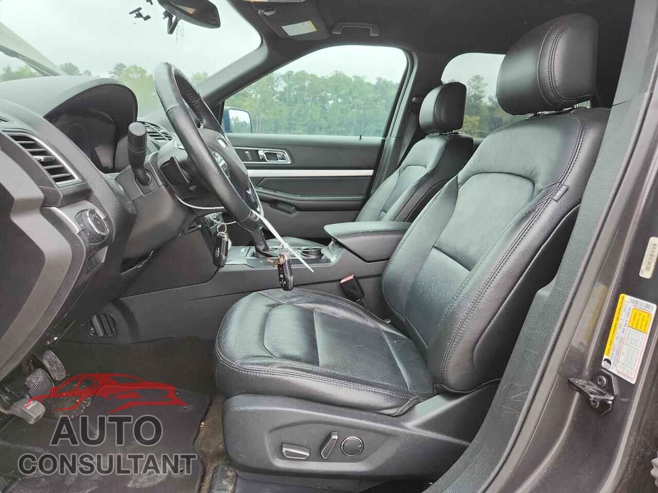 FORD EXPLORER 2017 - 1FM5K7DH0HGD49327