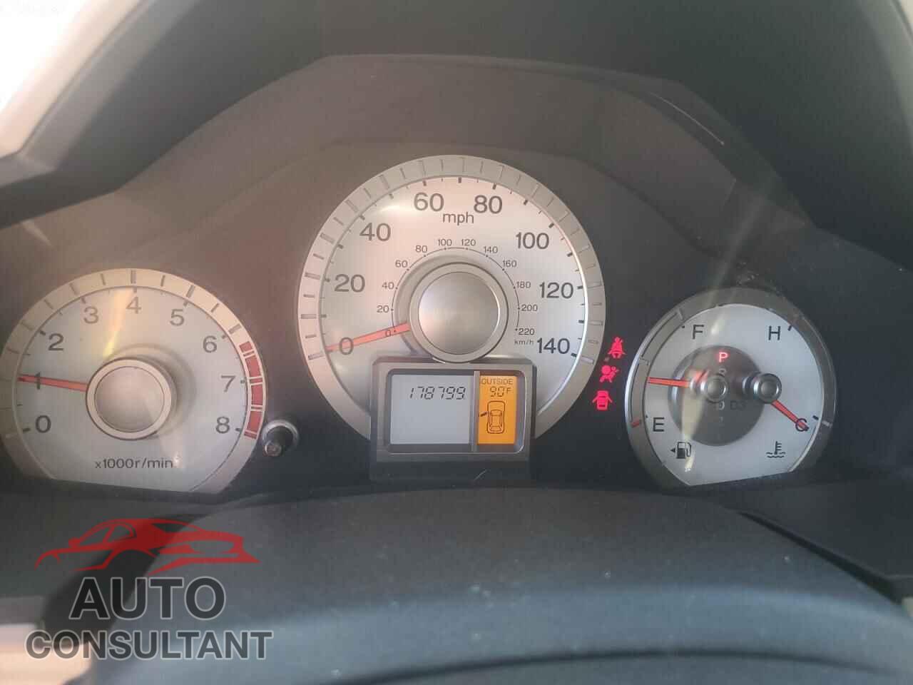 HONDA PILOT 2011 - 5FNYF3H51BB051403