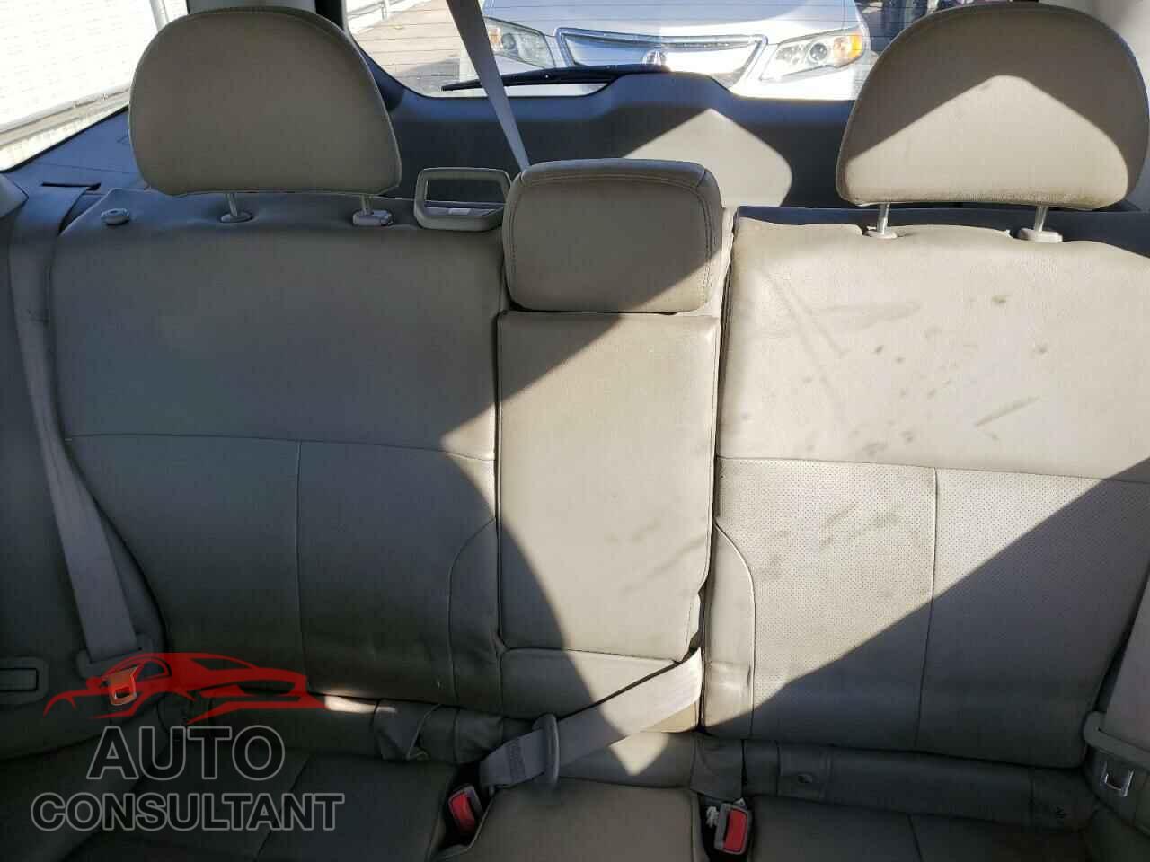 SUBARU FORESTER 2009 - JF2SH64629H730415