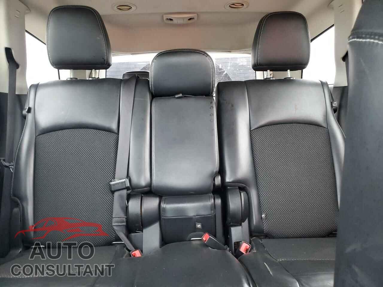 DODGE JOURNEY 2015 - 3C4PDCGG7FT698416
