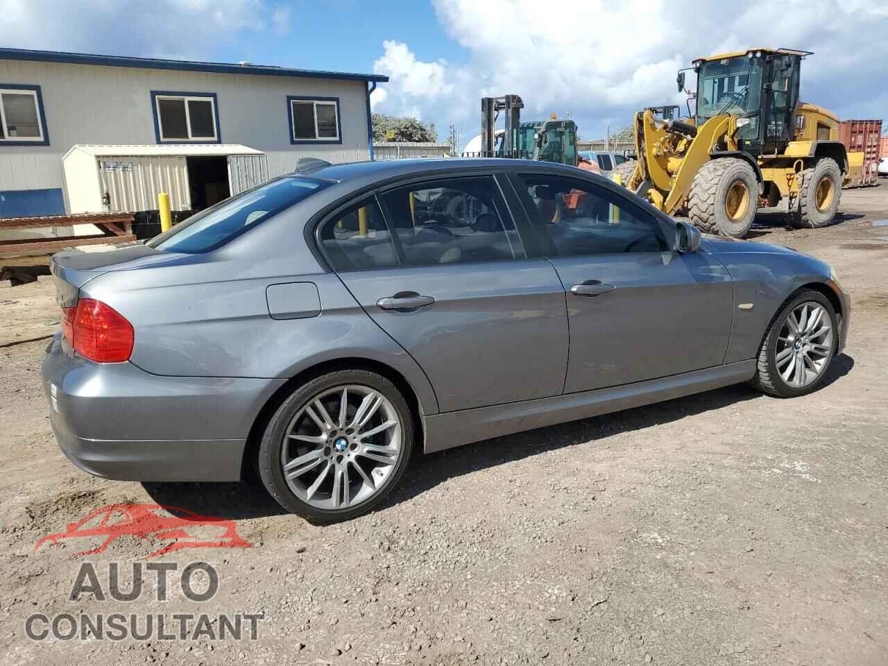 BMW 3 SERIES 2011 - WBAPH7C52BE851808