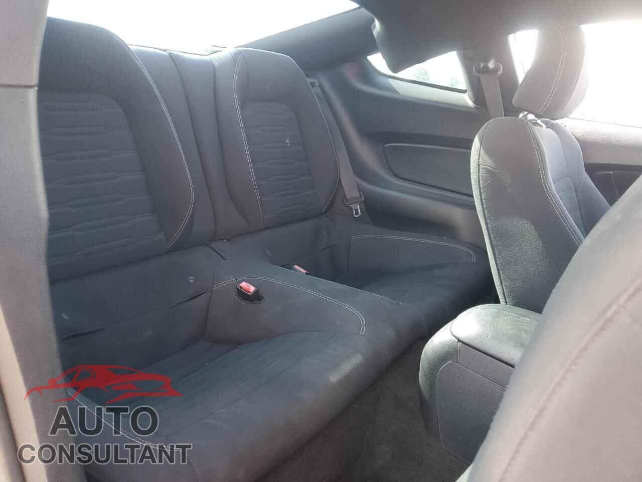 FORD MUSTANG 2017 - 1FA6P8CF8H5323611