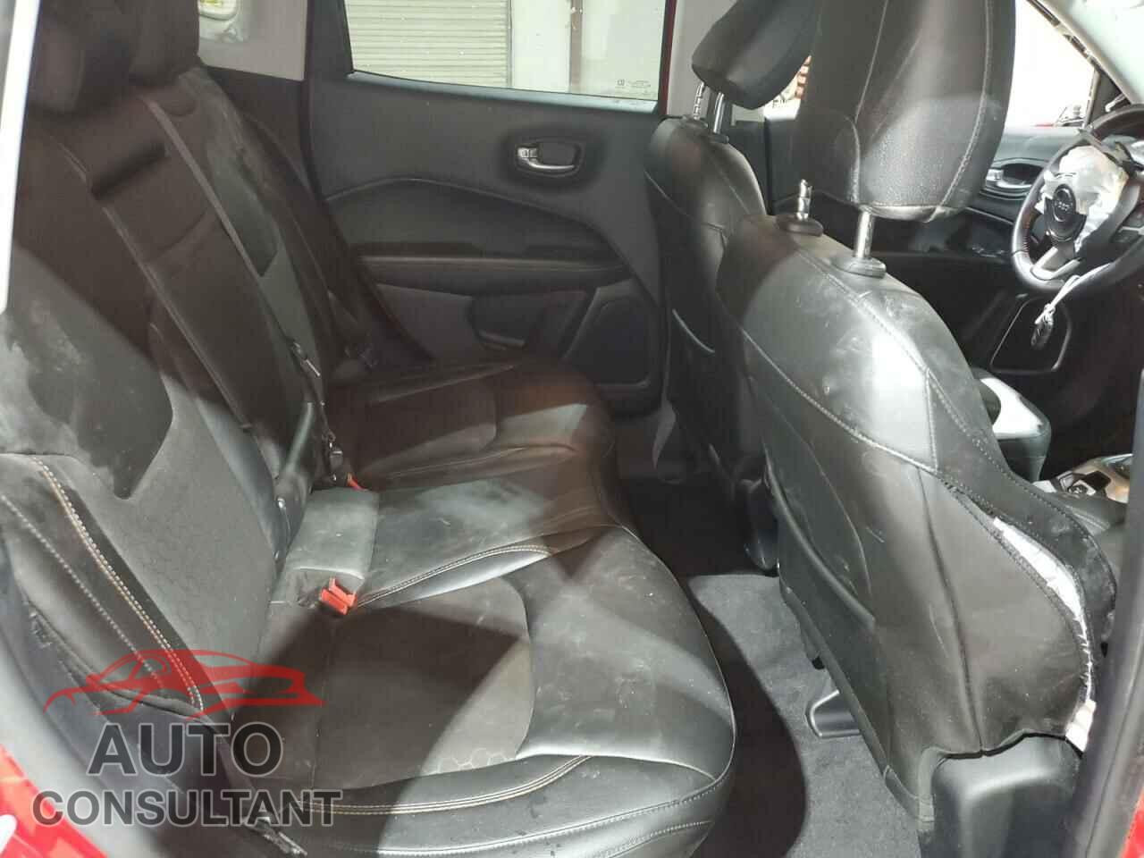 JEEP COMPASS 2018 - 3C4NJDBB9JT270972