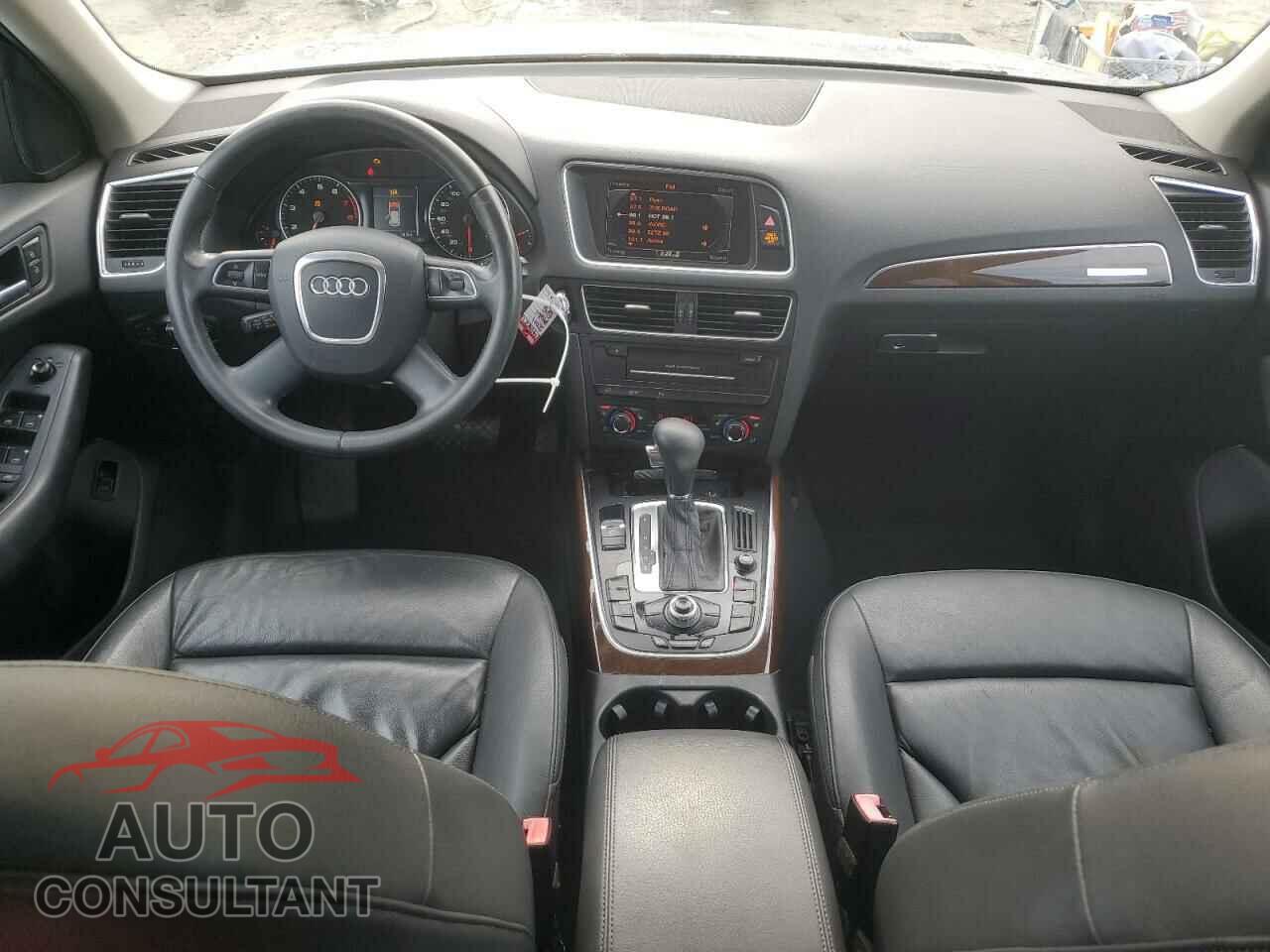 AUDI Q5 2011 - WA1LFAFP6BA091062