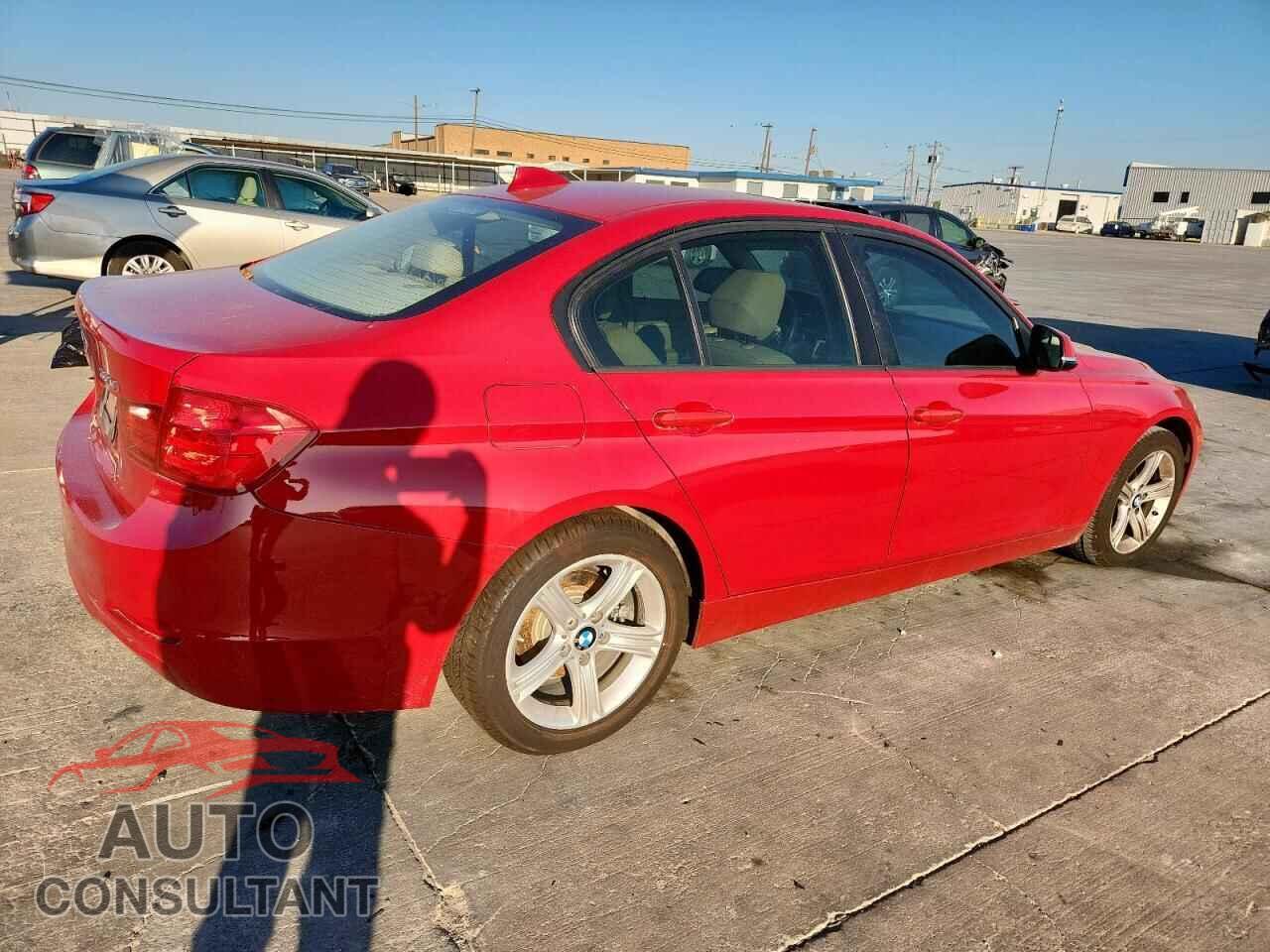 BMW 3 SERIES 2014 - WBA3B1G54ENT00839